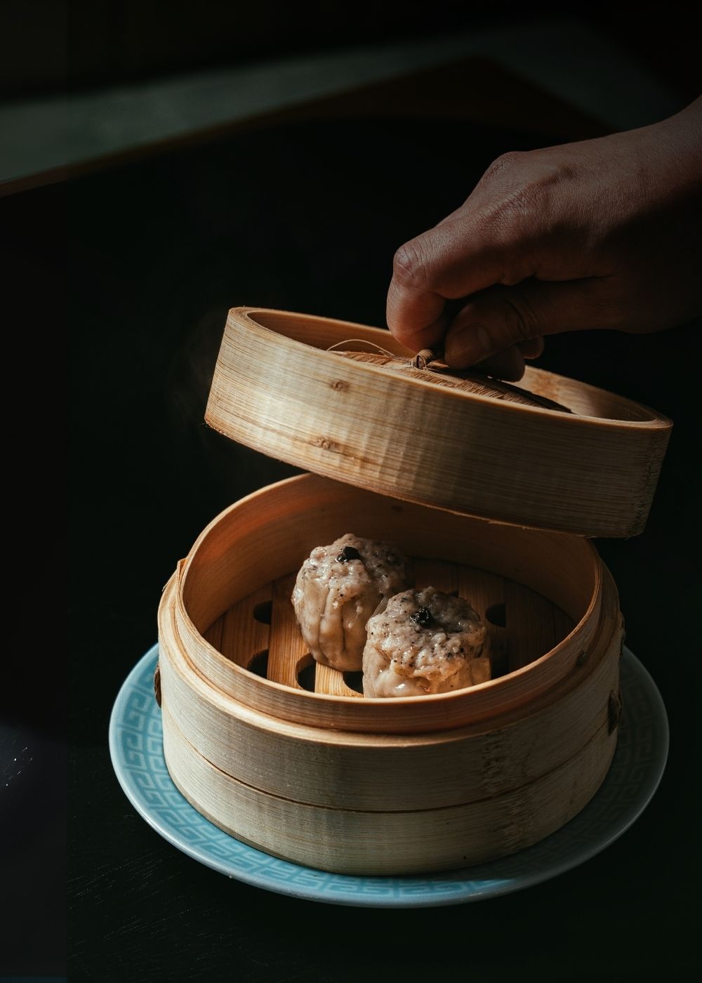 Mott 32 - Soft Quail Egg, Free Range Chicken, Prawn, Black Truffle Siu Mai