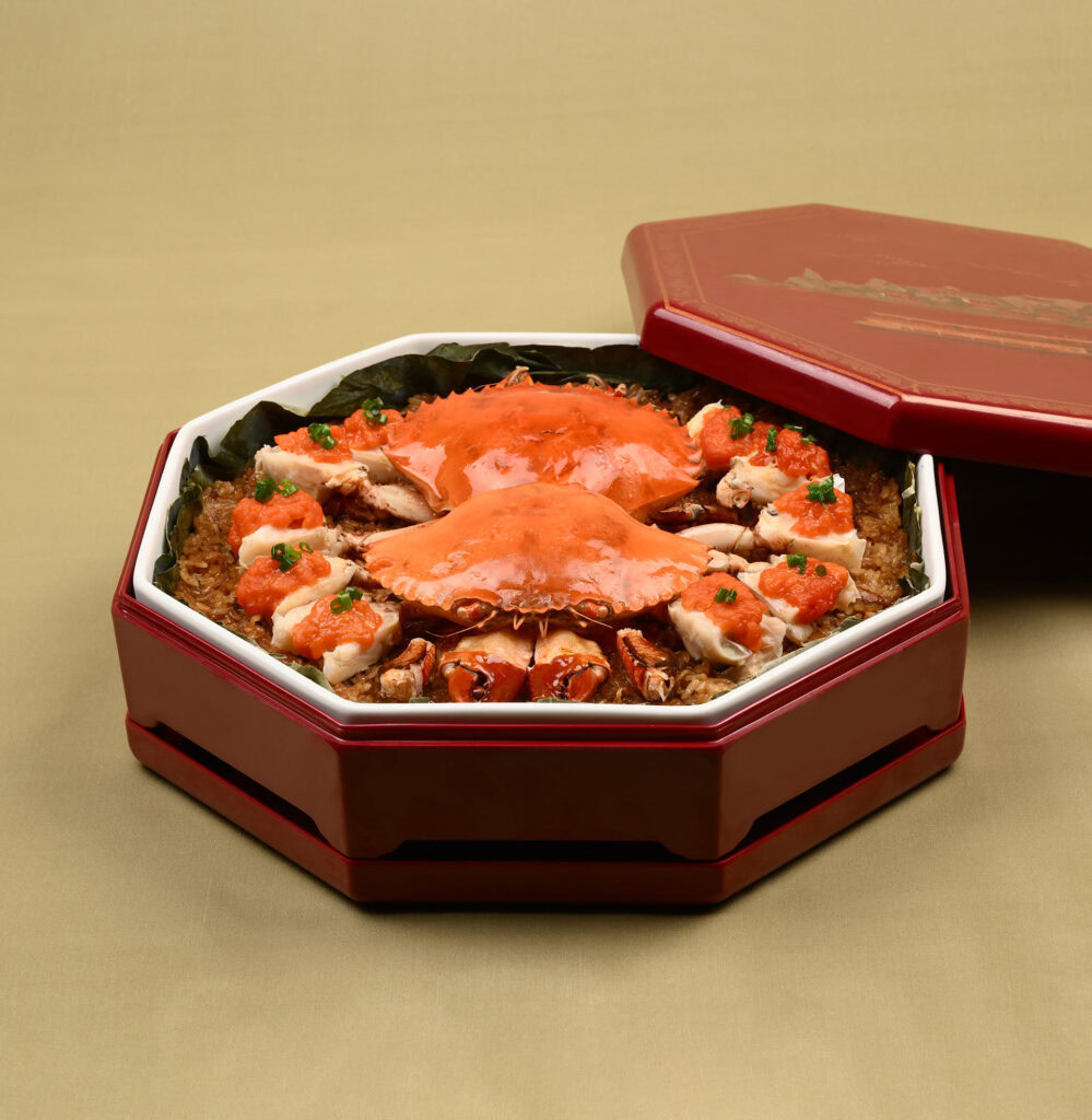 Meet the Bund 遇外灘 Steamed Crab with Glutinous Rice 廈門紅蟳蒸米糕